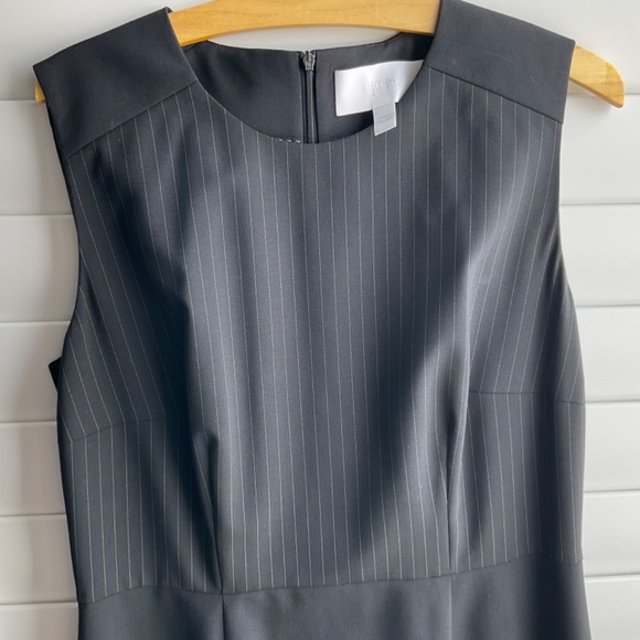 Hugo Boss Stretch Wool Sleeveless Shift Dress Black w/ Chalkstripe Bodic… - Picture 5 of 14